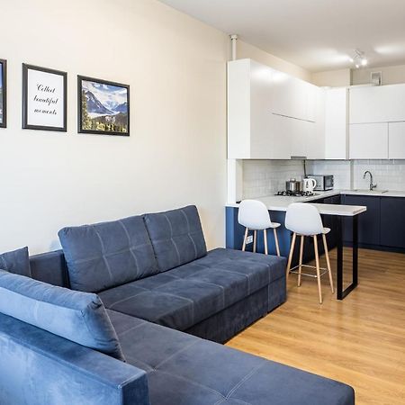 Новобудова В Центрі Львова Appartement Buitenkant foto