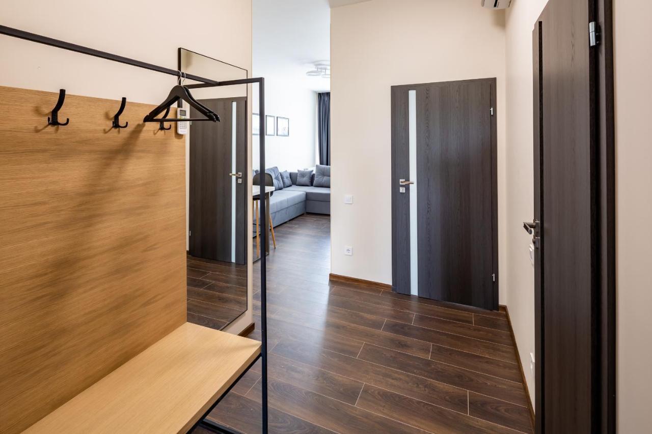Новобудова В Центрі Львова Appartement Buitenkant foto