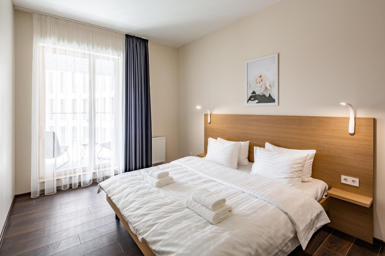 Новобудова В Центрі Львова Appartement Buitenkant foto